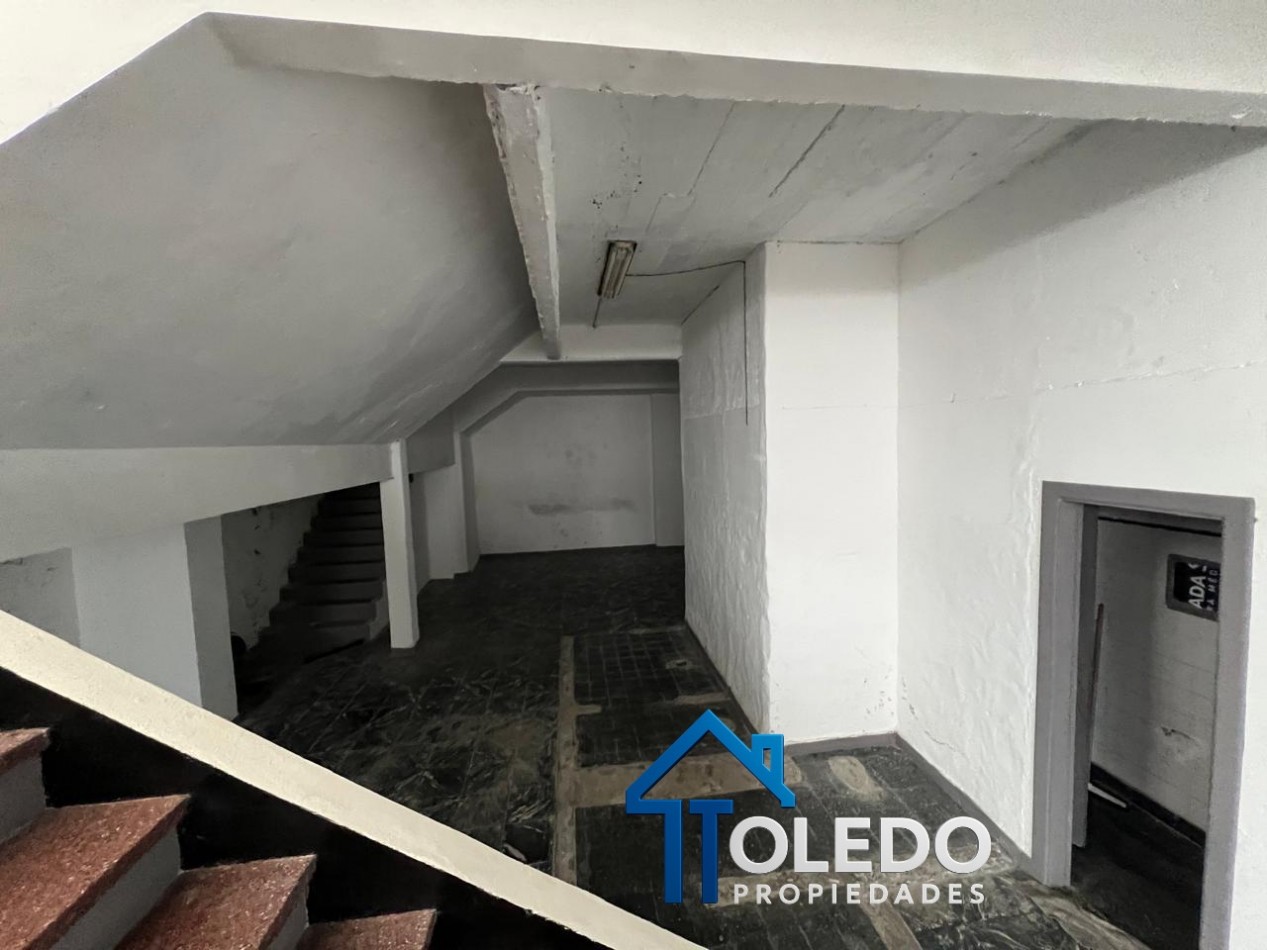 LOCAL EN VENTA EN 91 Y 2BIS OPORTUNIDAD