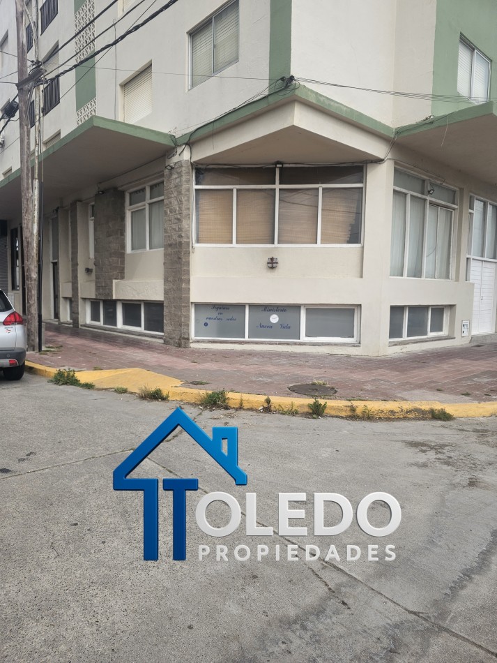 LOCAL EN VENTA EN 91 Y 2BIS OPORTUNIDAD