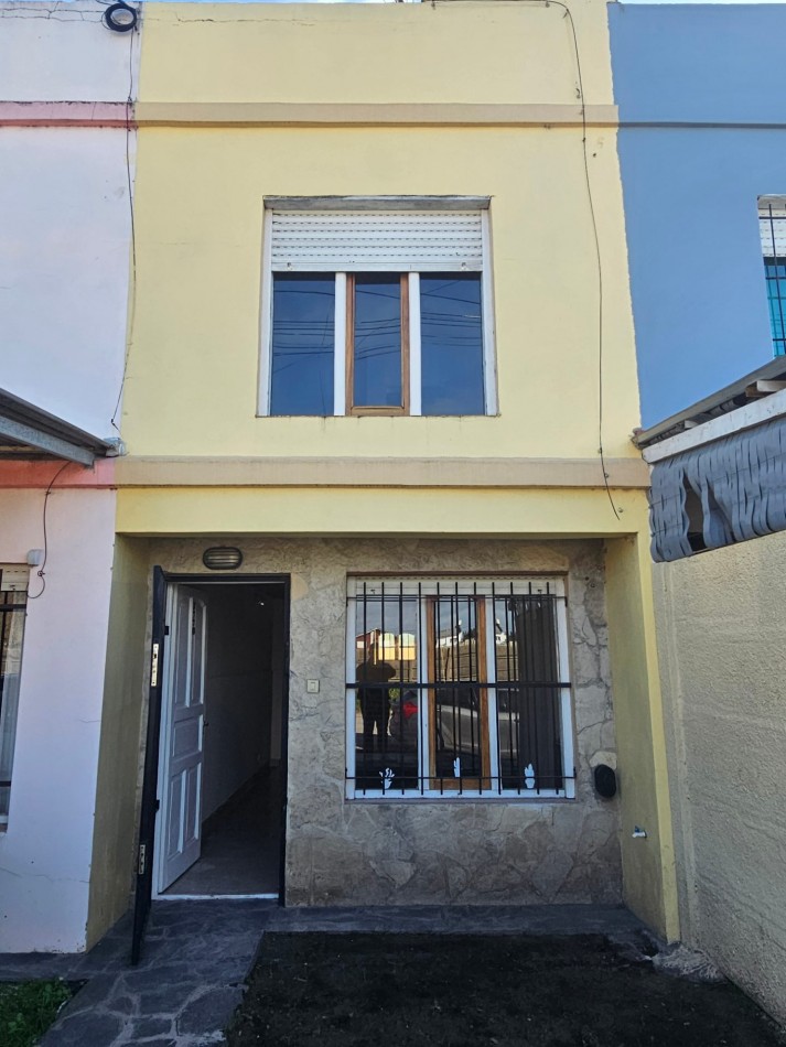 Duplex en alquiler 48 e 75 y 77