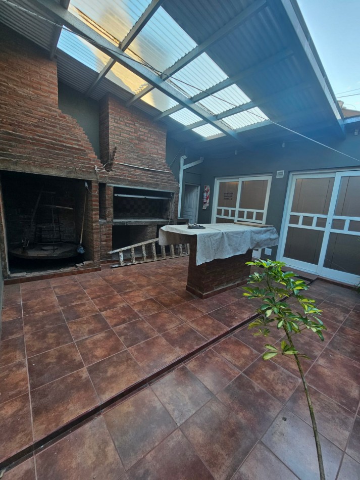 VENTA / ALQUILER - IMPORTANTE INMUEBLEVENTA / ALQUILER - IMPORTANTE COMPLEJO COMERCIAL, GASTRONOMICO Y DE EVENTOS EN VILLA BALNEARIA