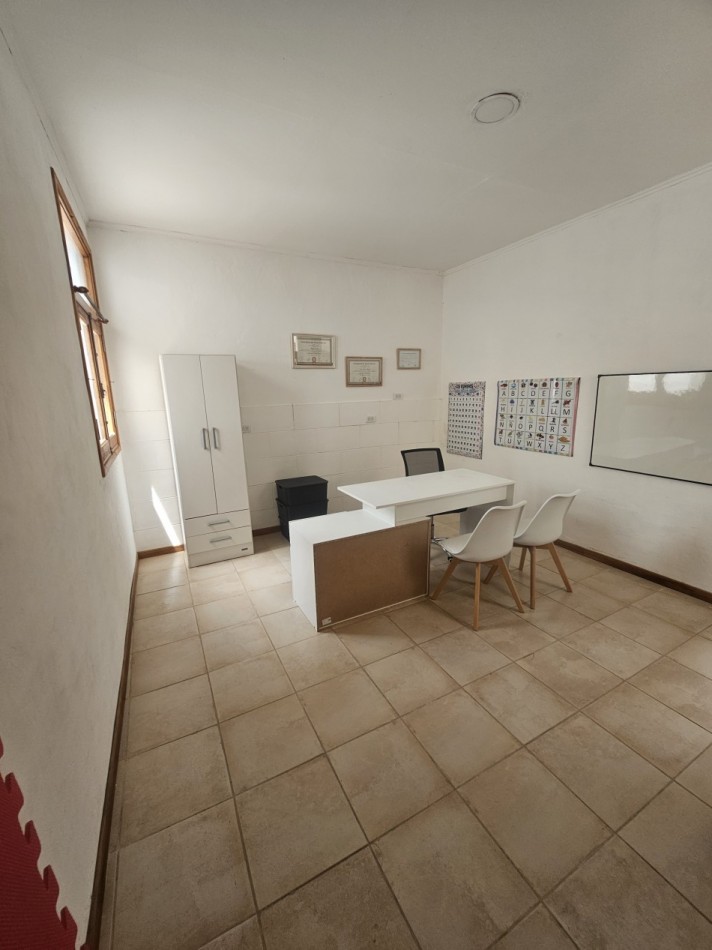 CASA ZONA CENTRO CONSULTORIOS