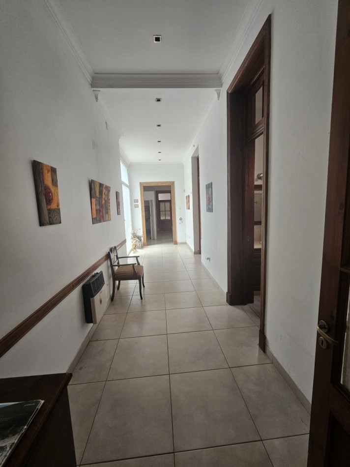 CASA ZONA CENTRO CONSULTORIOS