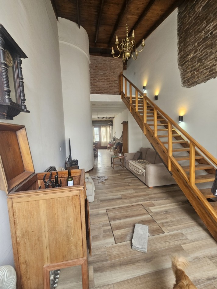 CASA ZONA CENTRO CONSULTORIOS