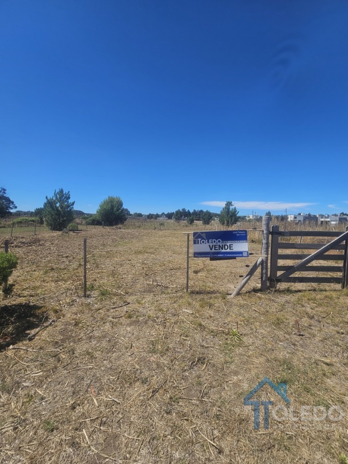 VENDO DOS LOTES JUNTOS O SEPARADOS LISTOS PARA ESCRITURAR