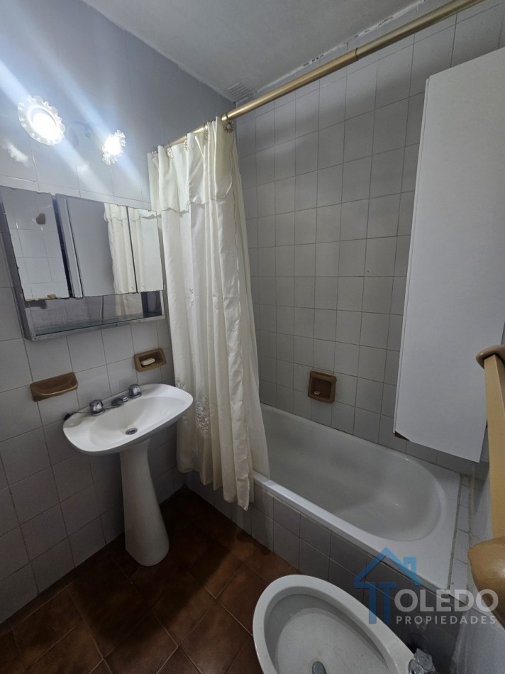 Venta PH de 2 dormitorios, sin expensas y cerca de la playa